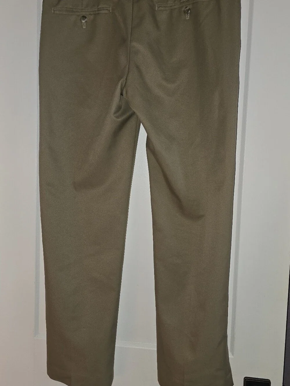 Classic Straight-Leg Dress Pants in Light Khaki